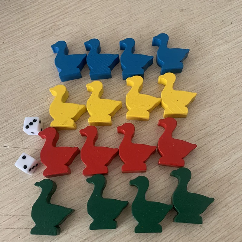 Chess Set Wooden - 16pcs/set Goose Shaped Wooden Chess Game