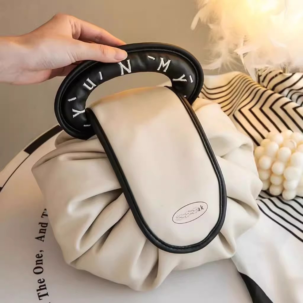 Lazy Cosmetic Bag Women's 2024 - Tile Bag Drawstring recension och pris